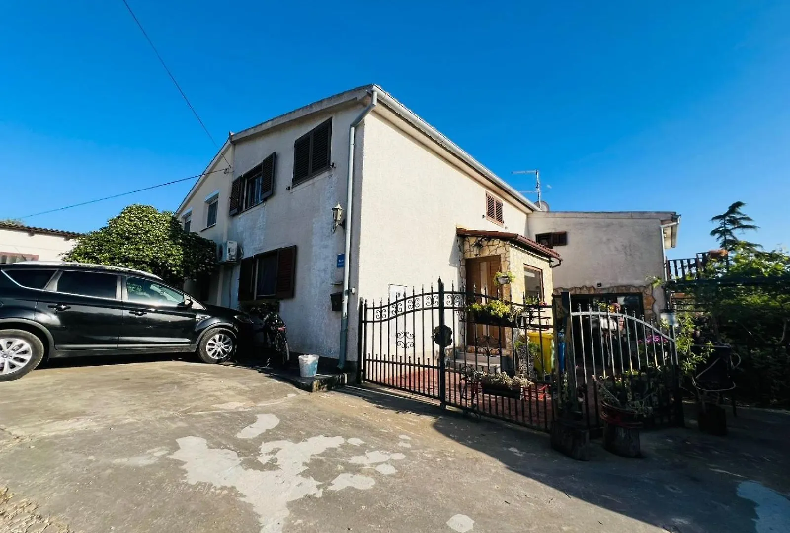 Apartment With Garden And Terrace Pula 0*,  Croatia